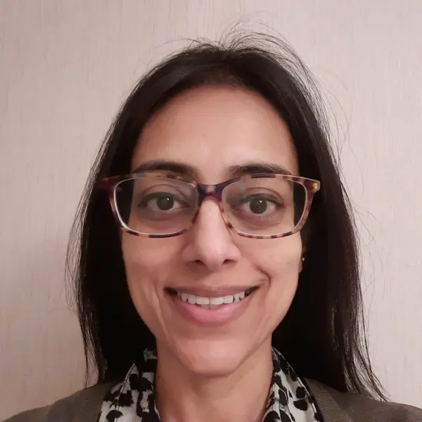 Dr Swati Sheth
